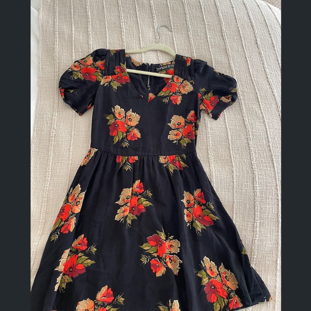 Topshop PETITE Black Floral Midi Dress Puff Sleeve US 0